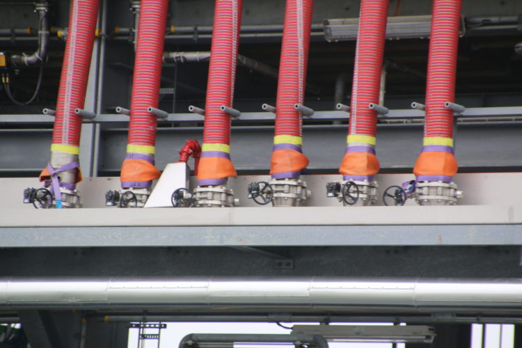 Slangentoren Slangen Hosetower Hoses Close Up